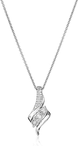 Diamond 3 Stone Pendant Necklace (1/4 cttw), 18